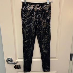 VICTORIA SPORT Total Knockout Tight by Victoria’s Secret Small